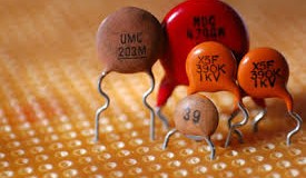 Types of capacitors and how to read their capacitance